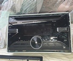 Sony double din radio - Image 4/5