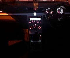 2013 VW Passat R Line - Image 9/10
