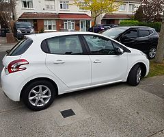 Peugeot 208 ,2014 - Image 7/9