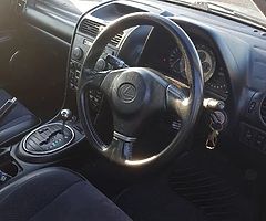 Lexus is200