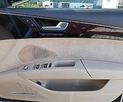 Audi A8 - Image 7/10