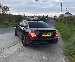 C350 AMG SPORT PLUS - Image 3/9