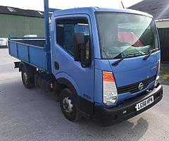 2008 Nissan Cabstar Tipper body