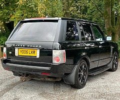 2005 LAND ROVER RANGEROVER TD6 VOGUE SE AUTOMATIC