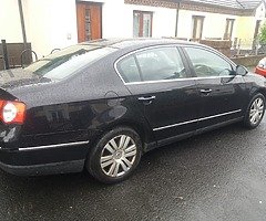 Vw passat 06 1.9 tdi braking all parts pm wat ya need all so 1.9 tdi enging there to for parts