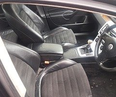 Vw passat 06 1.9 tdi braking all parts pm wat ya need all so 1.9 tdi enging there to for parts - Image 6/10