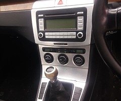 Vw passat 06 1.9 tdi braking all parts pm wat ya need all so 1.9 tdi enging there to for parts - Image 7/10