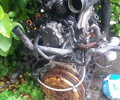 Vw passat 06 1.9 tdi braking all parts pm wat ya need all so 1.9 tdi enging there to for parts - Image 10/10