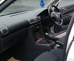 Skoda Superb - Image 4/6