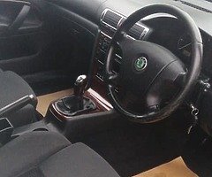 Skoda Superb - Image 6/6