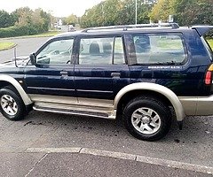2003 Mitsubishi Shogun Sport