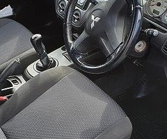 2008 Mitsubishi - Image 3/8