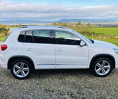 2013 Volkswagen Tiguan R line - Image 8/10