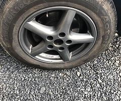 Few sets off wheels fit vivaro traffic 16” - Image 5/8