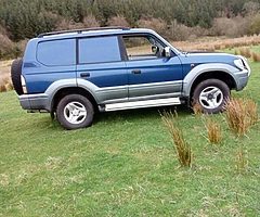 Toyota land cruiser - Image 3/4