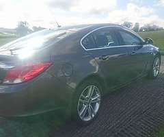 Vauxhall insignia SRI