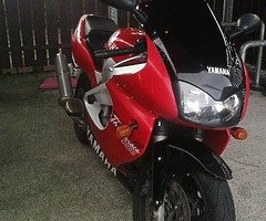 1999 Yamaha YZF