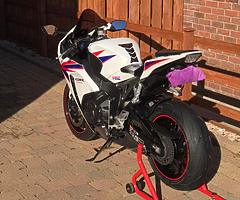 2012 Honda CBR - Image 4/7