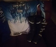 Xl bottoms xxl tops boots size 8 helmet xl - Image 4/4