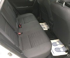 2016 TOYOTA AURIS ICON VVTI HYBRID LOW MILES - Image 7/10