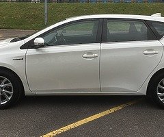 2016 TOYOTA AURIS ICON VVTI HYBRID LOW MILES - Image 8/10