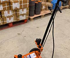 Brand new 22 Ton Air Bottle Trolley Jack - Image 2/2