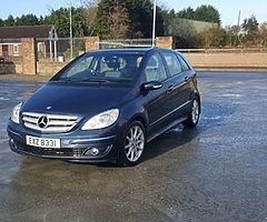 Mercedes benz b 180