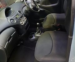 2005 toyota yaris - Image 6/10