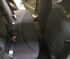 2005 toyota yaris - Image 8/10