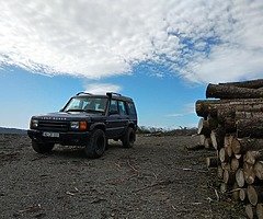 Lifted landrover Discovery