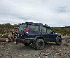 Lifted landrover Discovery