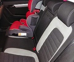 Volkswagen Passat - Image 9/10