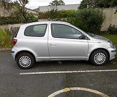 04 Toyota yaris t2
