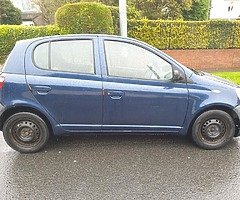 Toyota yaris 02 for quik sale