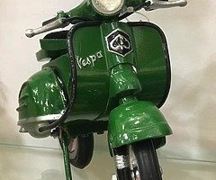 Miniature Vespas - Image 7/7