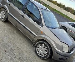 Scrap car - Image 4/4