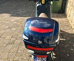 Vespa LX
