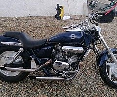 Sprzedam Honda v_twin magna 750 z 99r.