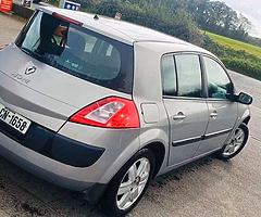 RENAULT MEGAN 1.4 2006 perfect for cheap insurance
