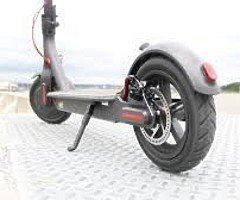 Xiaomi M365 Scooter - Image 4/7