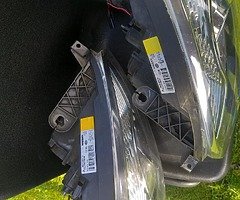 Headlights Nisan QashQai