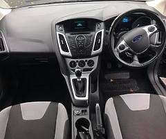 2014 Ford Focus Zetec - Image 9/10