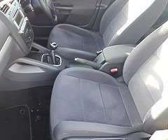 2008 Volkswagen Jetta Tested - Image 5/6