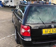 2005 Volkswagen Passat - Image 3/9