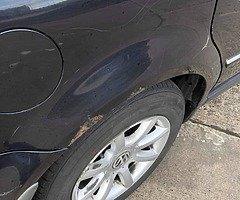2005 Volkswagen Passat - Image 4/9