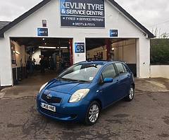 toytoa Yaris - Image 8/8