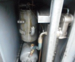 FOR SALE: Air Compressor - Image 3/6