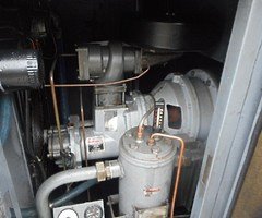 FOR SALE: Air Compressor - Image 4/6