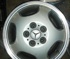 Mercedes 16" wheels