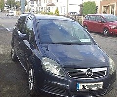 Opelzervia seven seater 06